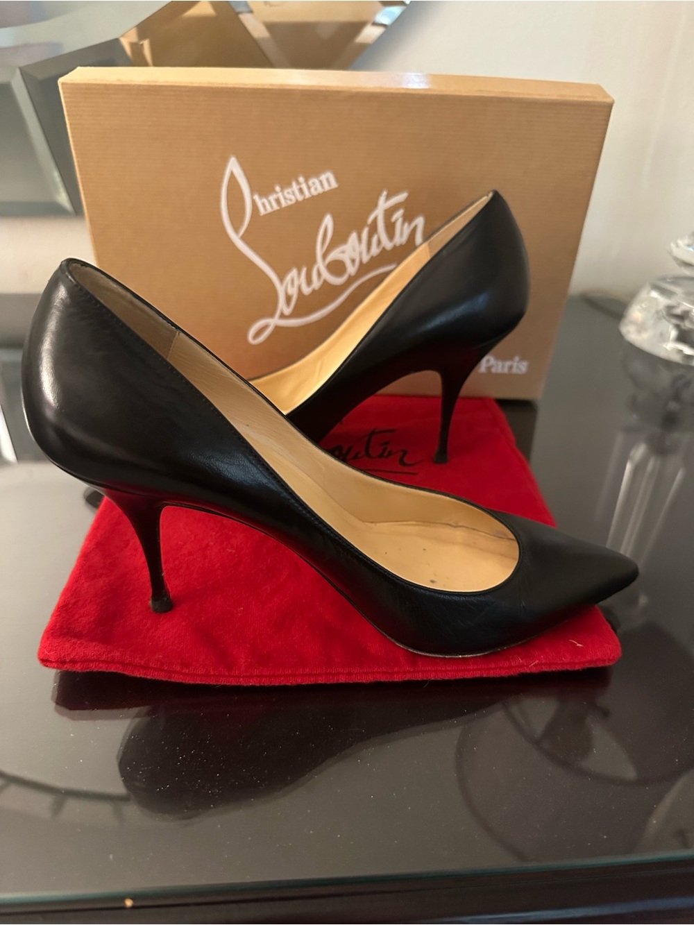 Christian Louboutin 85  Black Leather pumps SZ 39